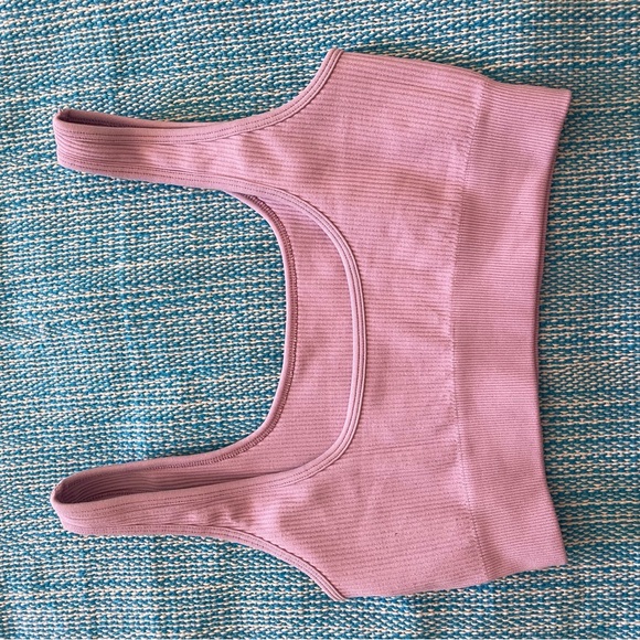 Pink Ribbed Workout Set - Picture 6 of 7